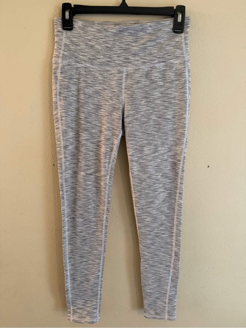 Athleta Light Gray leggings